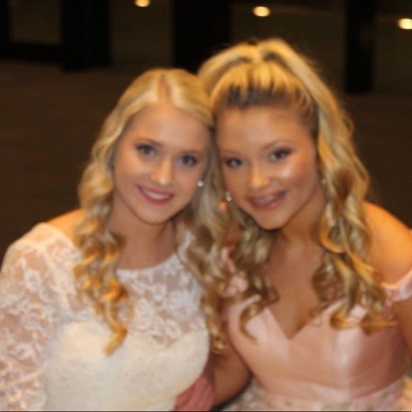 Meet your Posher, Haley - Picture 1 of 1